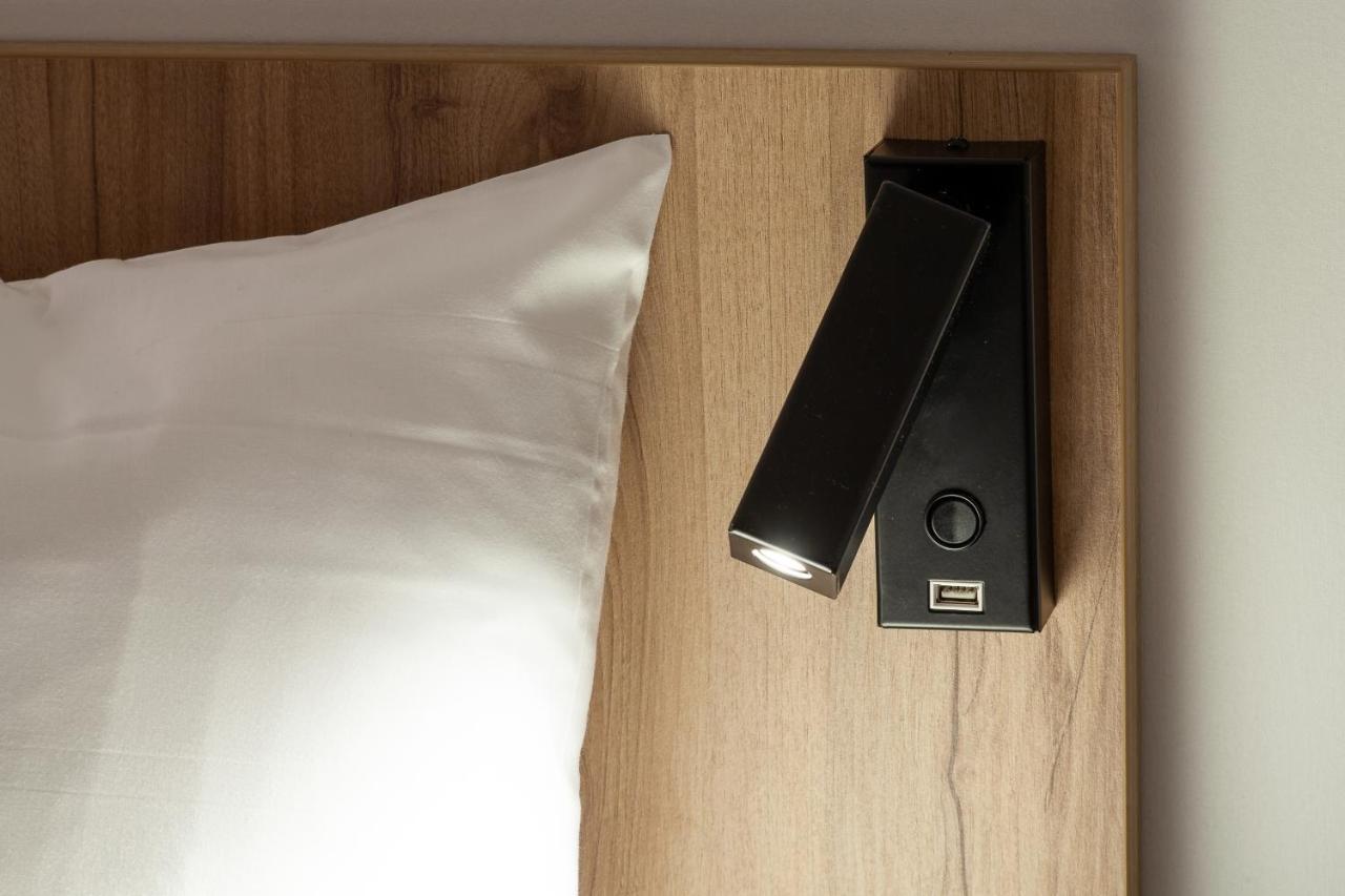 B&B Hotel Geneva Airport Vernier Eksteriør bilde