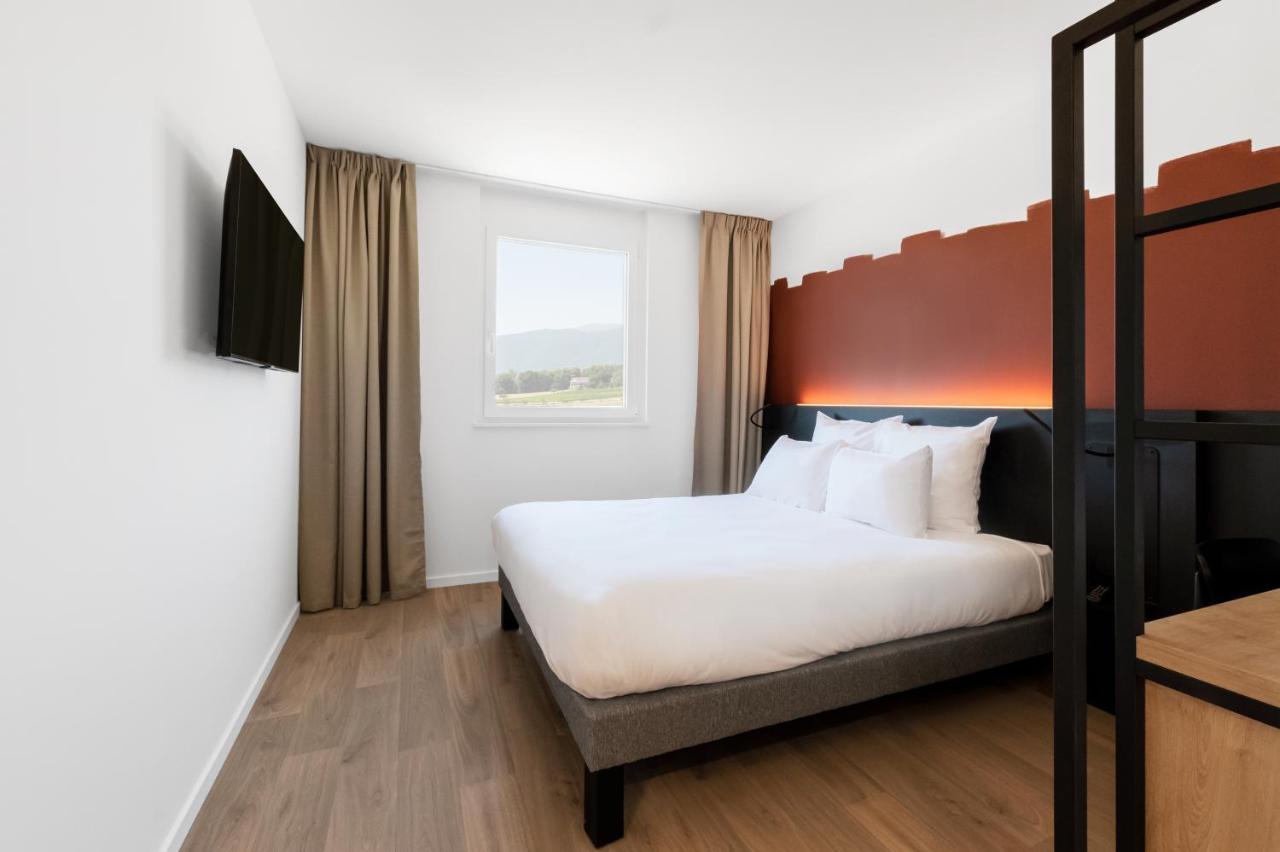 B&B Hotel Geneva Airport Vernier Eksteriør bilde