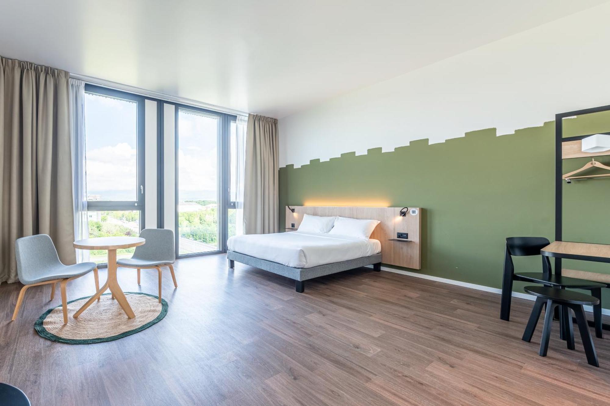 B&B Hotel Geneva Airport Vernier Eksteriør bilde